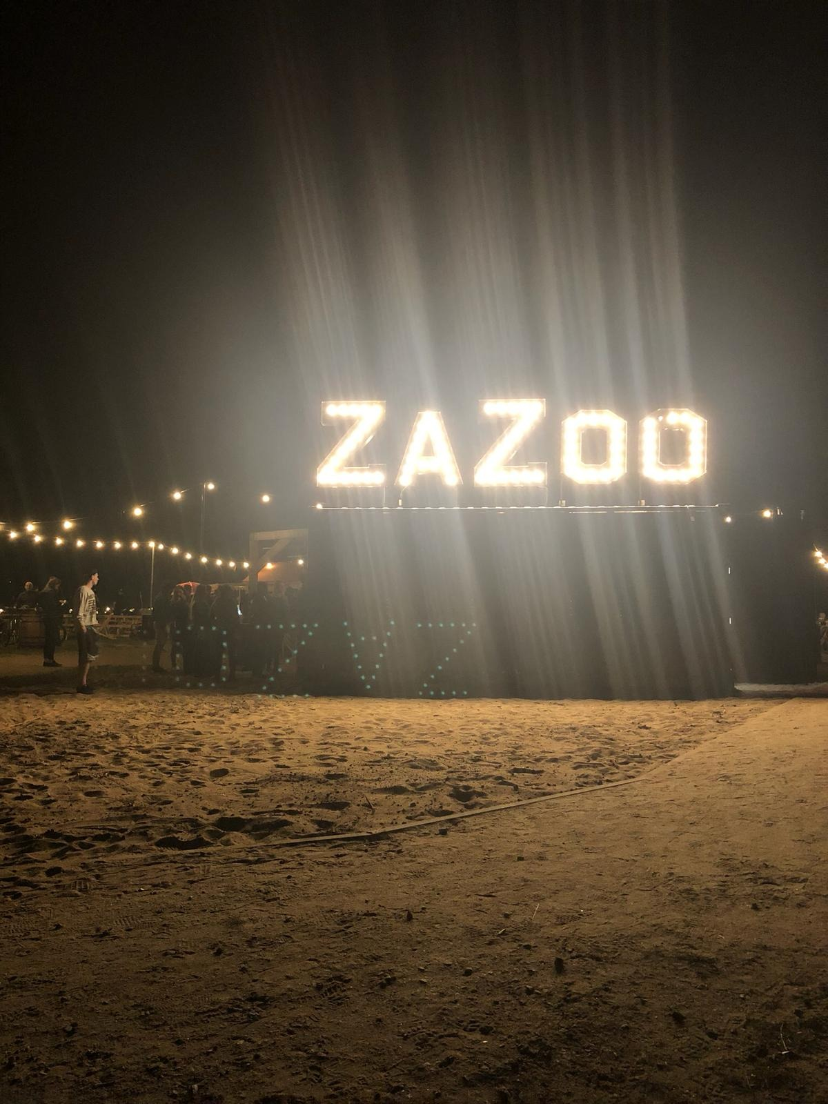 Some pictures of ZaZoo beach bar
